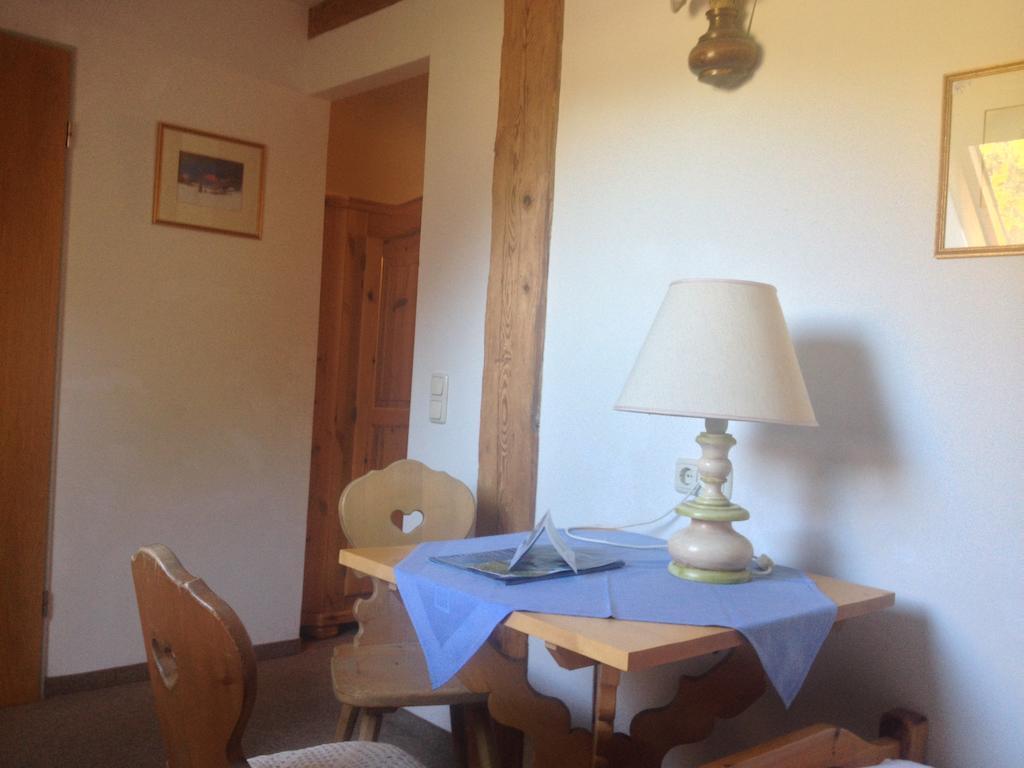 Gasthof Blaue Gams Ettal Zimmer foto