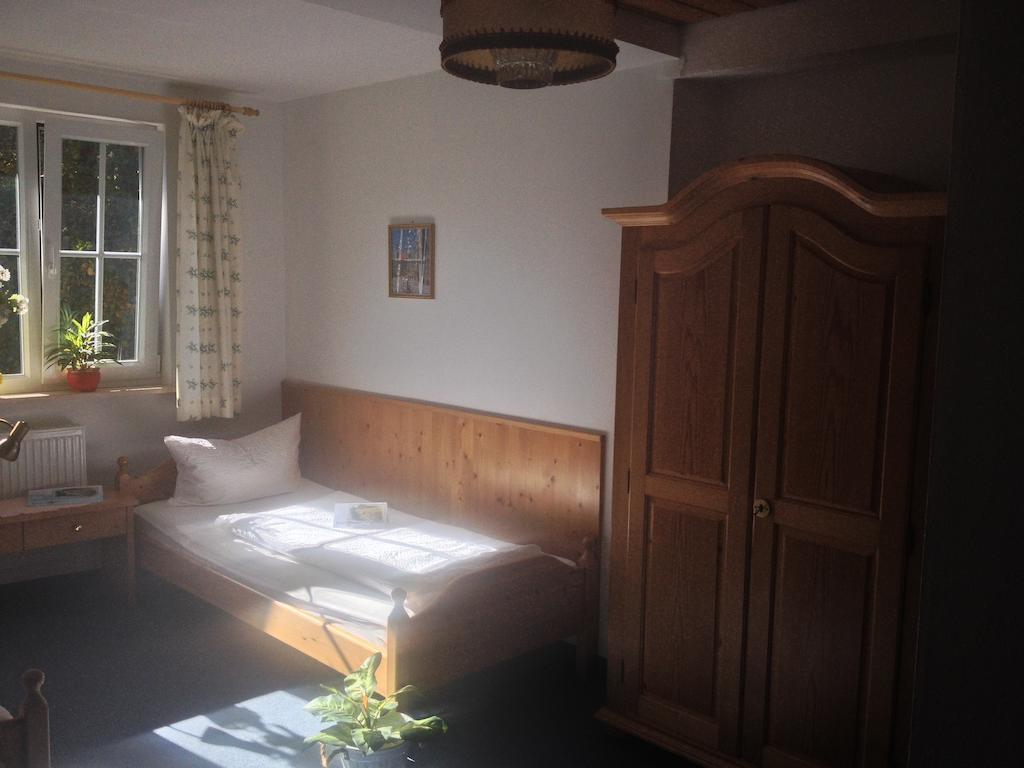 Gasthof Blaue Gams Ettal Zimmer foto
